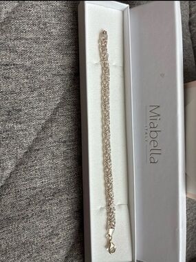 Miabella sterling silver bracelet 7 inches